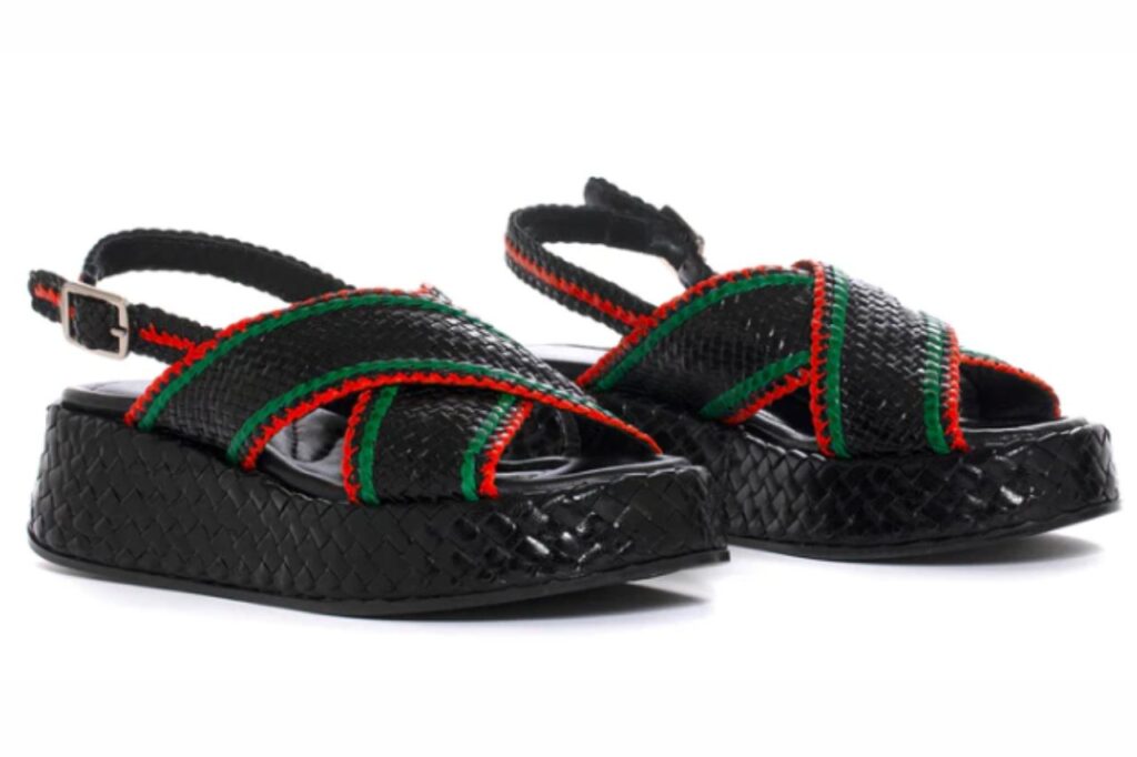 Sandalias casuales Pons Quintana: estilo y comodidad en la colección primavera-verano 2024
