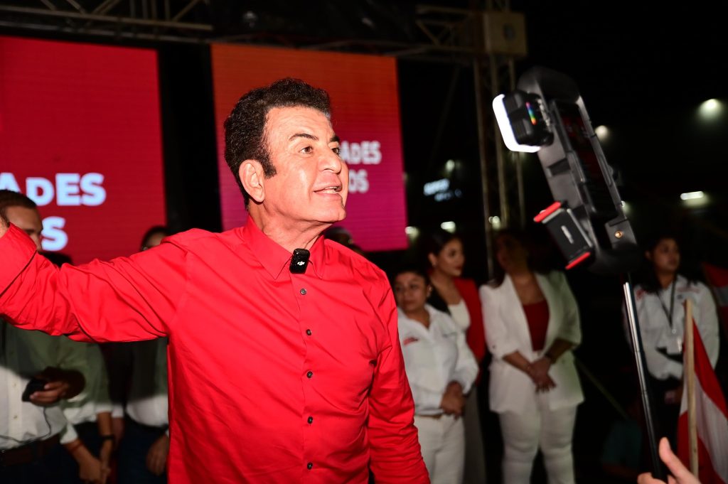 Nasralla expone cómo el gobierno de Honduras usa el COVID-19 para censurar protestas