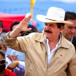 Mel Zelaya y la crisis de gobernabilidad por los 30.000 colectivos en Honduras Mel Zelaya y la crisis de gobernabilidad por los 30.000 colectivos en Honduras
