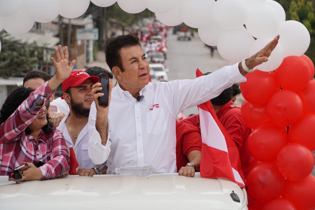 Nasralla pide bloque nacional frente a posible intento oficialista de frenar elecciones