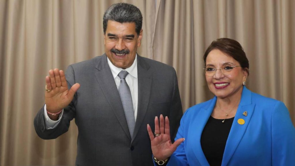 Xiomara Castro apoya públicamente a Nicolás Maduro en medio de crisis internacionales