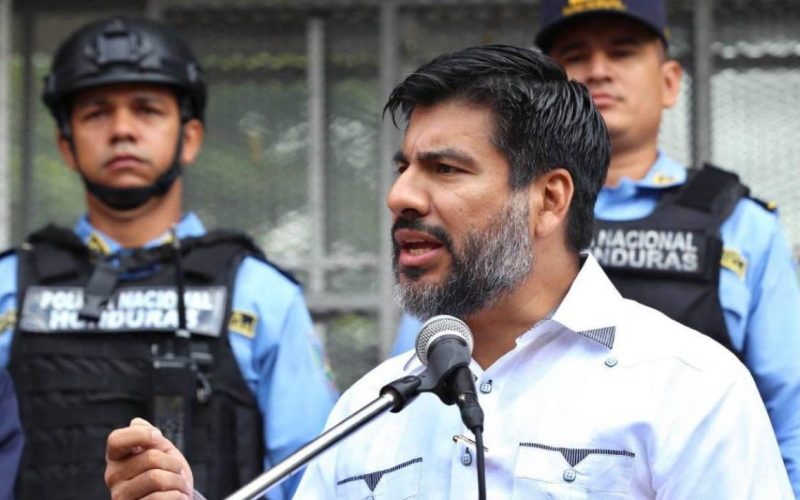 Fiscal general de Honduras en el centro de la polémica por supuesta inclinación hacia LIBRE