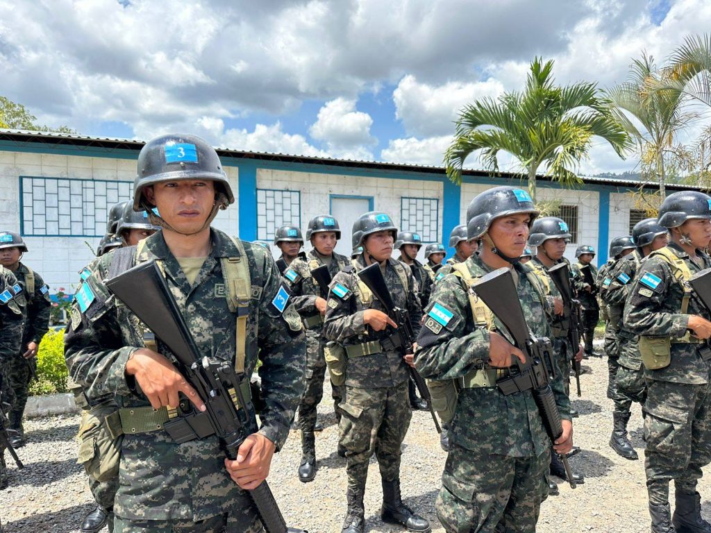 Ejército de Honduras se aparta de LIBRE y expone infiltración del narcotráfico
