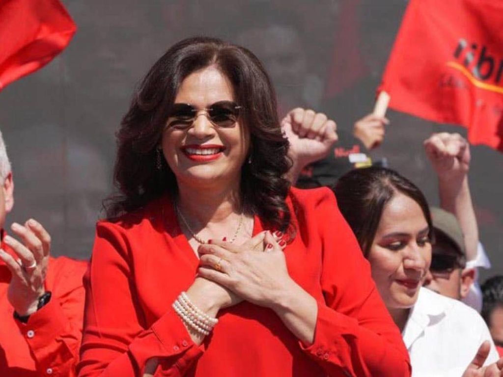 LIBRE sufre baja electoral: Rixi Moncada cae al tercer lugar en las encuestas