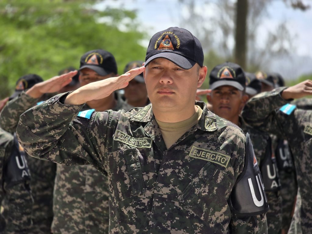 Honduras rechaza intento de las Fuerzas Armadas de intervenir en conteo presidencial