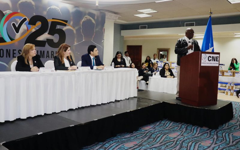 El Desafío de Honduras: Riesgos Institucionales y Transparencia Electoral