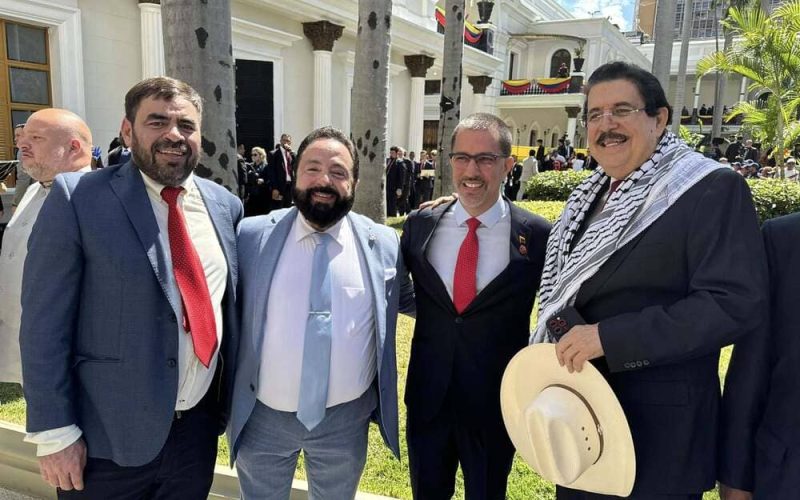 Milton Benítez: Las polémicas de «El Perro Amarillo» al descubierto